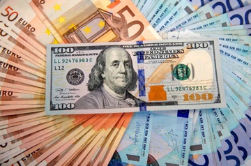 Tỷ giá USD hôm nay 23/4: Chênh lệch nới rộng, USD tự do cao hơn ngân hàng