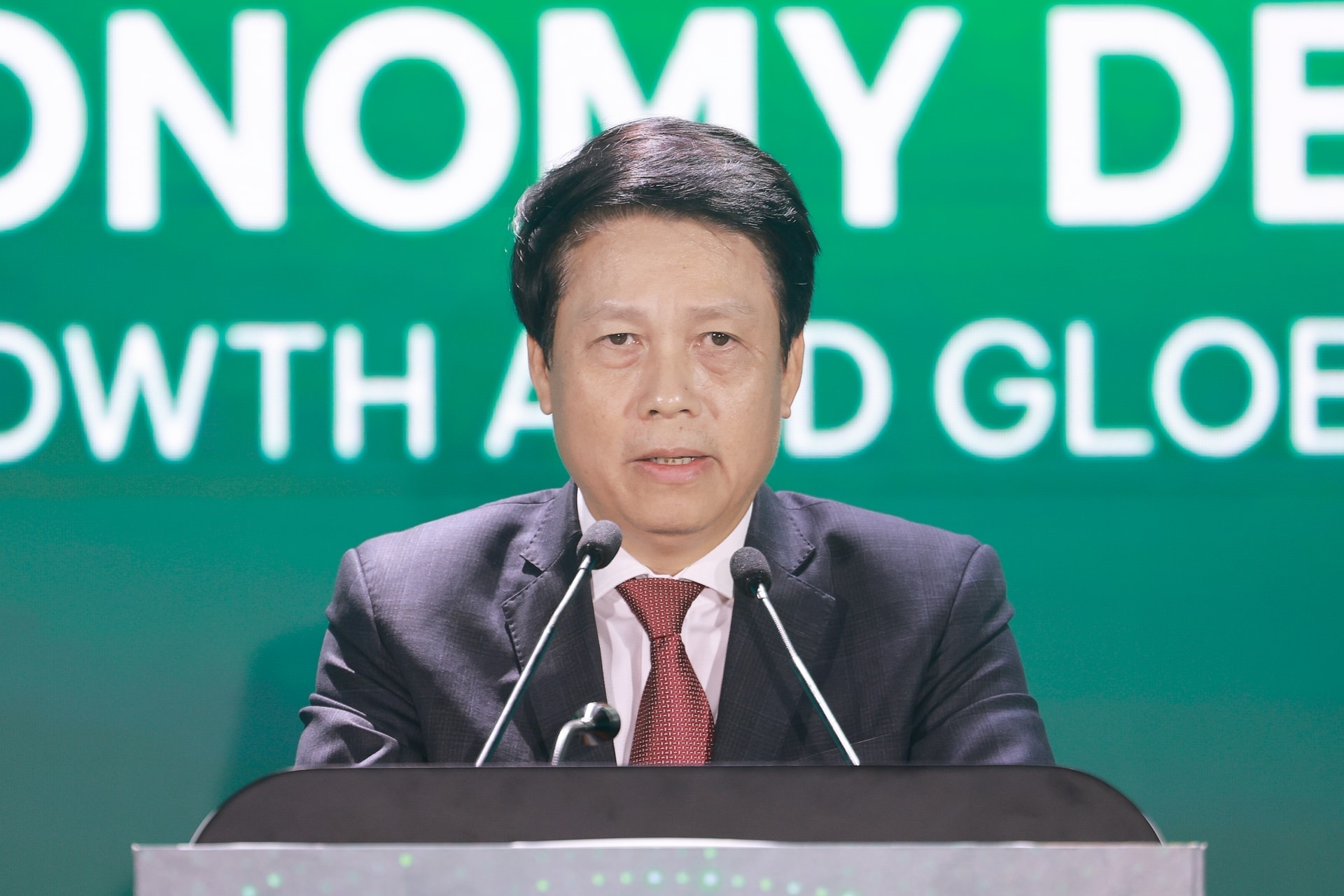 pho-thong-doc-nhnn-pham-anh-dung-phat-bieu-chi-dao-tai-hoi-thao.jpg