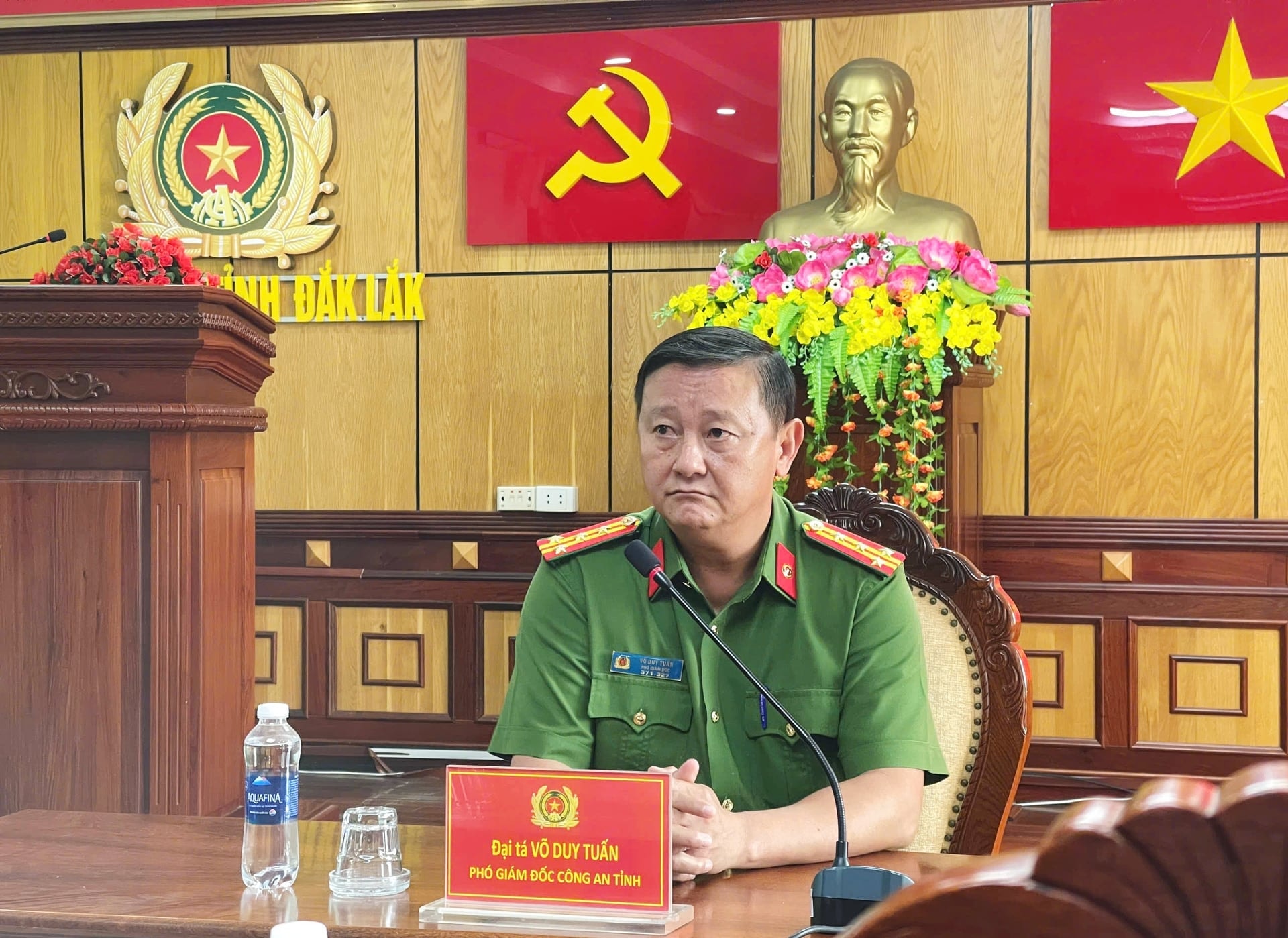 Chính thức: Khởi tố Thiếu tá CSGT trong vụ tai nạn khiến nam sinh lớp 12 tử vong - Ảnh 1.