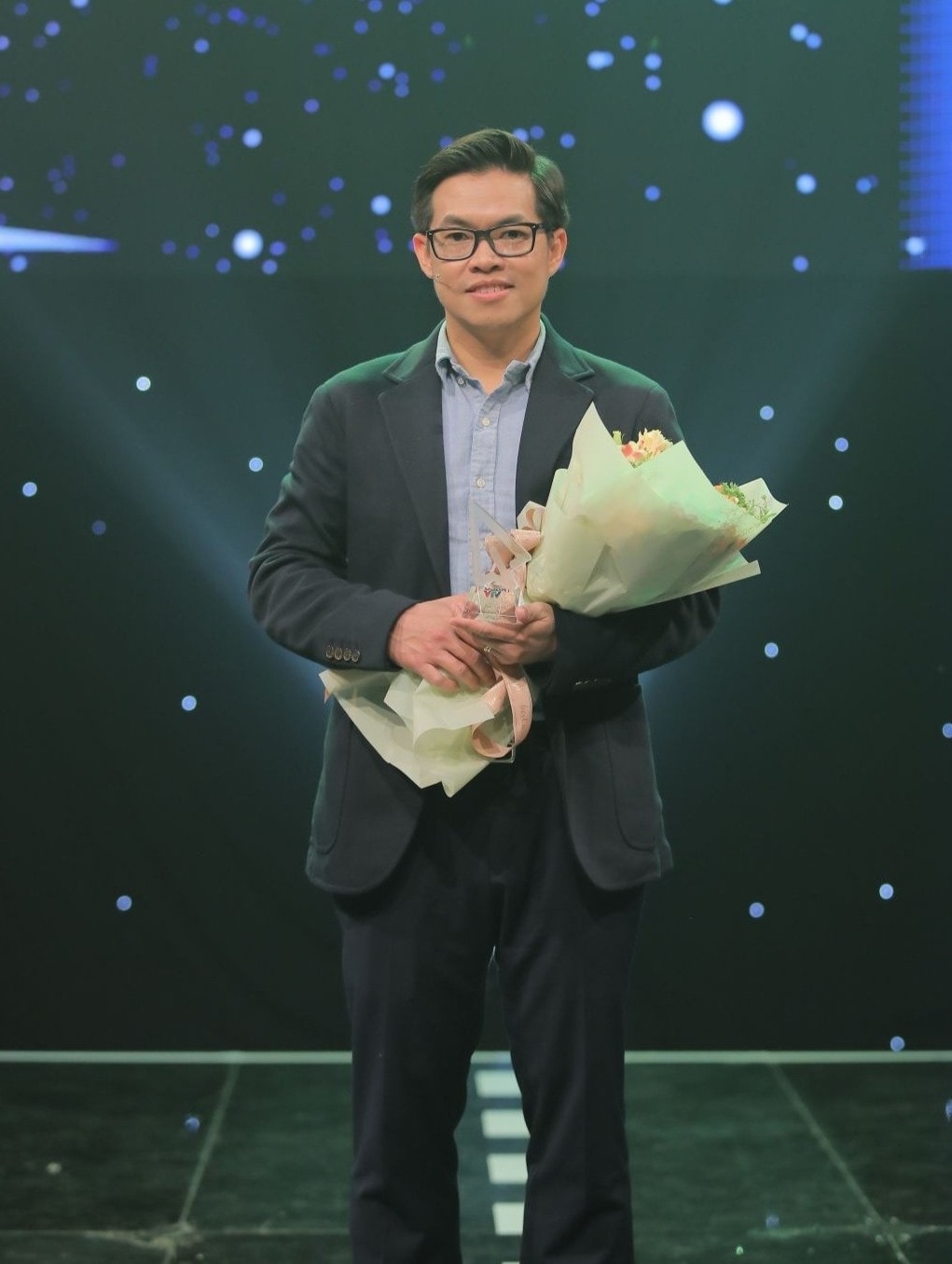 giao-su-nhat-ho-1.jpg