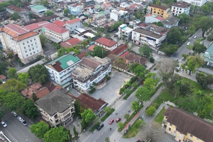 TP. Huế sắp đưa loạt lô 'đất vàng' bỏ hoang ra đấu giá, mở đường cho tổ hợp khách sạn gần 800 tỷ- Ảnh 1. TP. Huế sắp đưa loạt lô 'đất vàng' bỏ hoang ra đấu giá, mở đường cho tổ hợp khách sạn gần 800 tỷ- Ảnh 1.