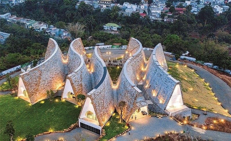 Công trình biểu tượng ngành cà phê của ông Đặng Lê Nguyên Vũ ra thông báo quan trọng- Ảnh 1. Công trình biểu tượng ngành cà phê của ông Đặng Lê Nguyên Vũ ra thông báo quan trọng- Ảnh 1.