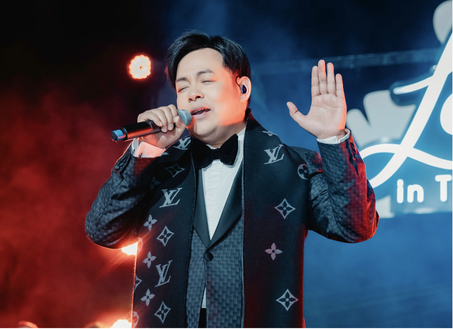 anh-man-hinh-2026-04-25-luc-18.35.44_1777117005.png