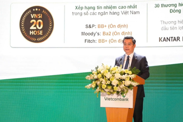 Chủ tịch Nguyễn Thanh Tùng nói gì về nguy cơ Vietcombank bị mất ngôi số 1 lợi nhuận?