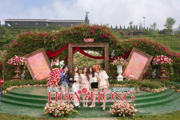 Sun World Fansipan Legend khai mạc Lễ hội Hoa hồng 2026 - 'Bản giao hưởng hoa hồng'