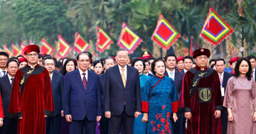 Tổng Bí thư, Chủ tịch nước Tô Lâm dâng hương Giỗ Tổ Hùng Vương