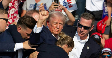 Từ chiến dịch tranh cử đến nhiệm kỳ tổng thống Mỹ: Ông Trump nhiều lần đối mặt đe dọa an ninh