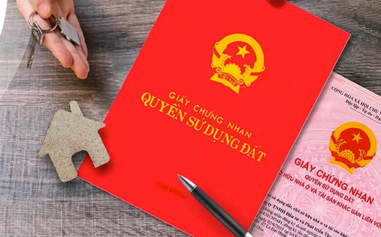 6 trường hợp sẽ bị thu hồi sổ đỏ đã cấp theo Luật đất đai 2024- Ảnh 1. 6 trường hợp sẽ bị thu hồi sổ đỏ đã cấp theo Luật đất đai 2024- Ảnh 1.