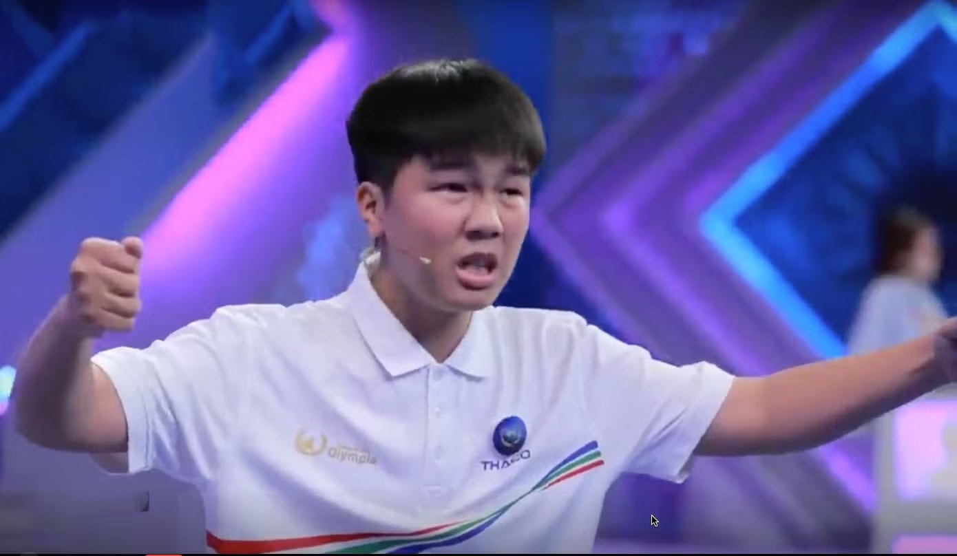 Thái Dương giành chiến thắng ở trận đấu căng thẳng. Tìm ra chủ nhân tấm vé thứ 2 vào Chung kết năm Đường lên đỉnh Olympia 26 - Ảnh 2.