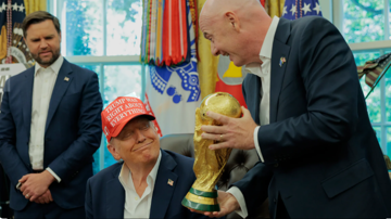 Bạn thân ông Trump đề xuất Italy thay Iran dự World Cup 2026