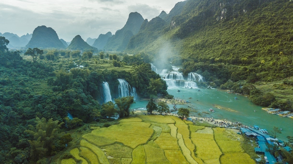 non nước cao bằng
