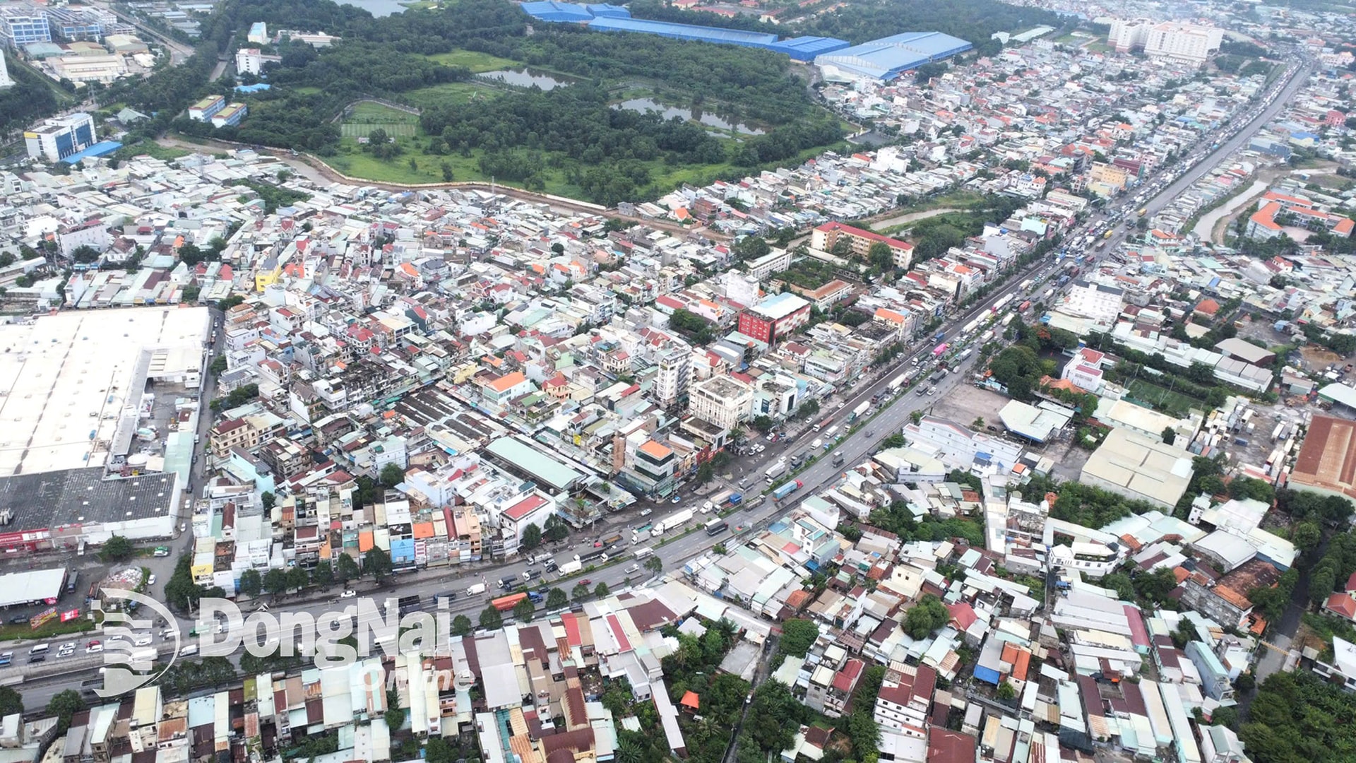 Quốc lộ 51, đoạn từ ngã tư Vũng Tàu đến nút giao đường Võ Nguyên Giáp với cao tốc Biên Hòa - Vũng Tàu. Nguồn ảnh: Báo Đồng Nai Quốc lộ 51, đoạn từ ngã tư Vũng Tàu đến nút giao đường Võ Nguyên Giáp với cao tốc Biên Hòa - Vũng Tàu. Nguồn ảnh: Báo Đồng Nai