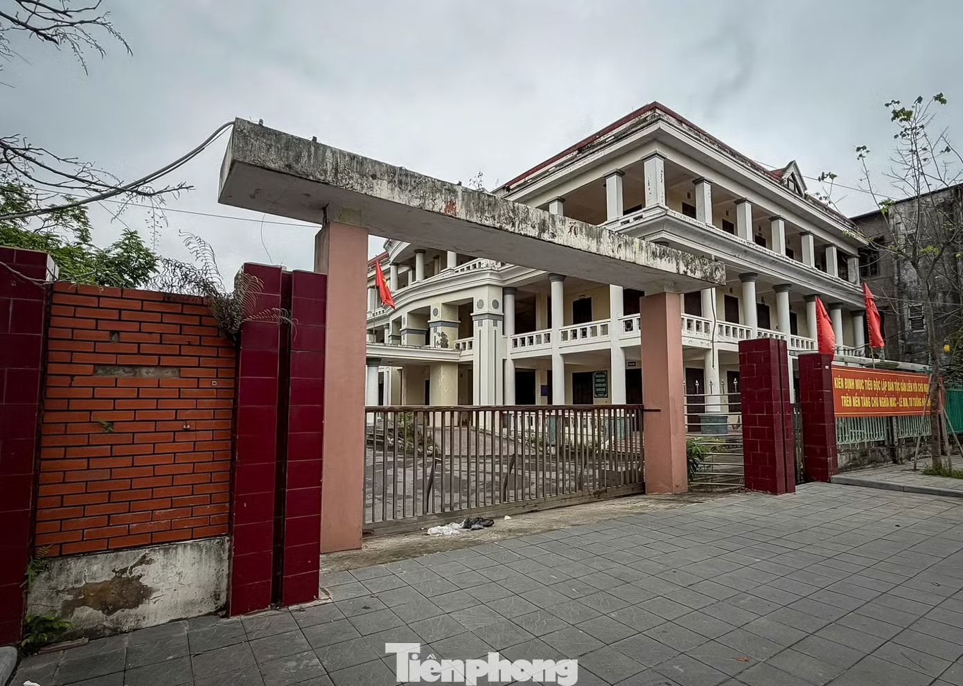 Cảnh hàng loạt trụ sở dôi dư bỏ trống sau sáp nhập ở Ninh Bình - Ảnh 7.