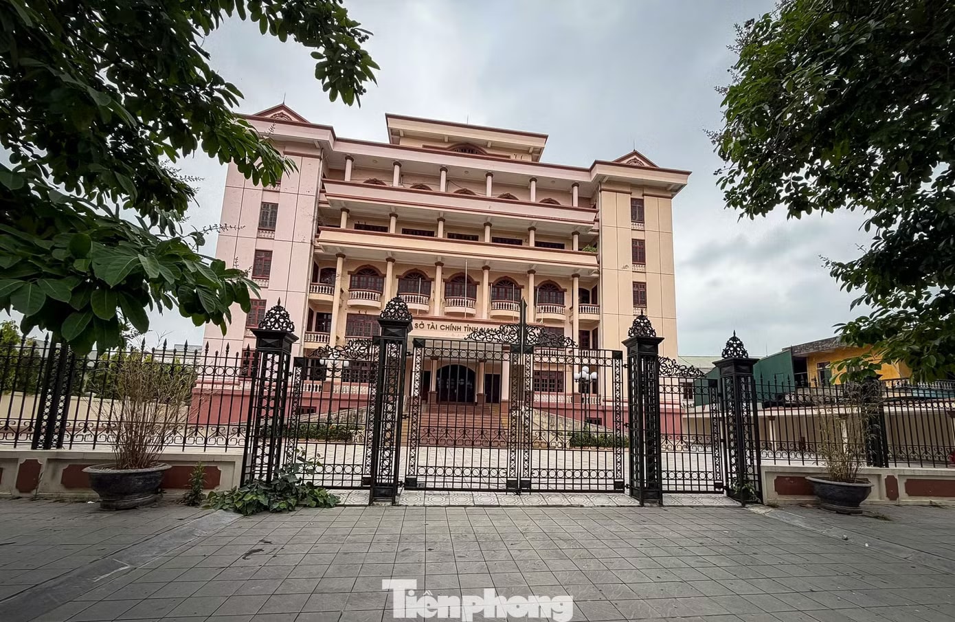 Cảnh hàng loạt trụ sở dôi dư bỏ trống sau sáp nhập ở Ninh Bình - Ảnh 11.