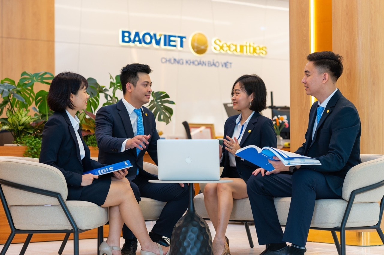 Tập đoàn Bảo Việt (<a style='text-decoration: none;' href='/BVH'>BVH</a>): Lợi nhuận trước thuế hợp nhất quý I/2026 đạt 1.006 tỷ đồng, tăng trưởng 18,7% - Ảnh 2.