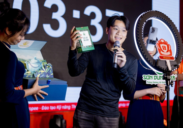 Khởi động “Tiếp sức doanh nghiệp Việt” 2026, hỗ trợ SMEs tăng trưởng bền vững trên TMĐT