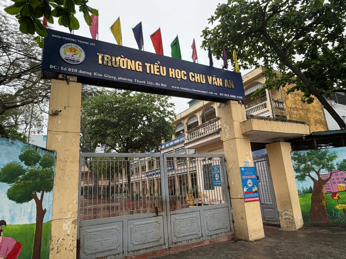 Trường tiểu học Chu Văn An là một trong hai trường đã sử dụng thịt từ Công ty Cường Phát (ảnh: Hà Linh) Trường tiêu thụ thịt lợn của Công ty Cường Phát: Học sinh từng đau bụng, nhiễm khuẩn đường ruột - Ảnh 2.
