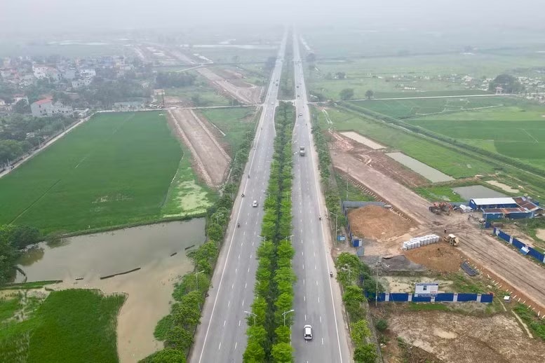 Đầu tư hạ tầng không chỉ trông vào ngân sách Nhà nước. Nút thắt vốn chưa thông, công cụ nào kiến tạo giá trị kinh tế mới? - Ảnh 2.