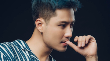 Cấm diễn viên phim truyền hình trang điểm, đánh nền ‘quá dày’