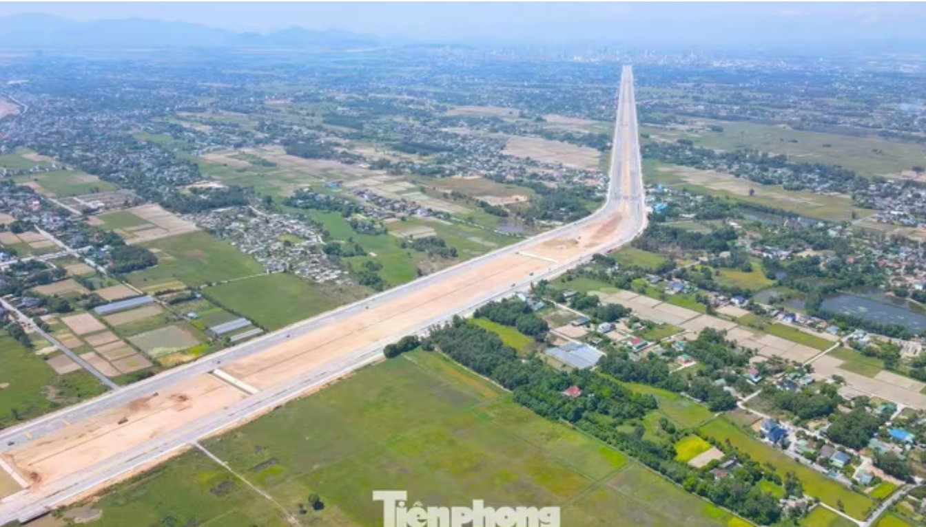 Bắt đầu triển khai xây dựng trung tâm hành chính gần 6.000 tỷ trải dài 2 xã phường tại tỉnh được mệnh danh là ‘Việt Nam thu nhỏ’- Ảnh 2.