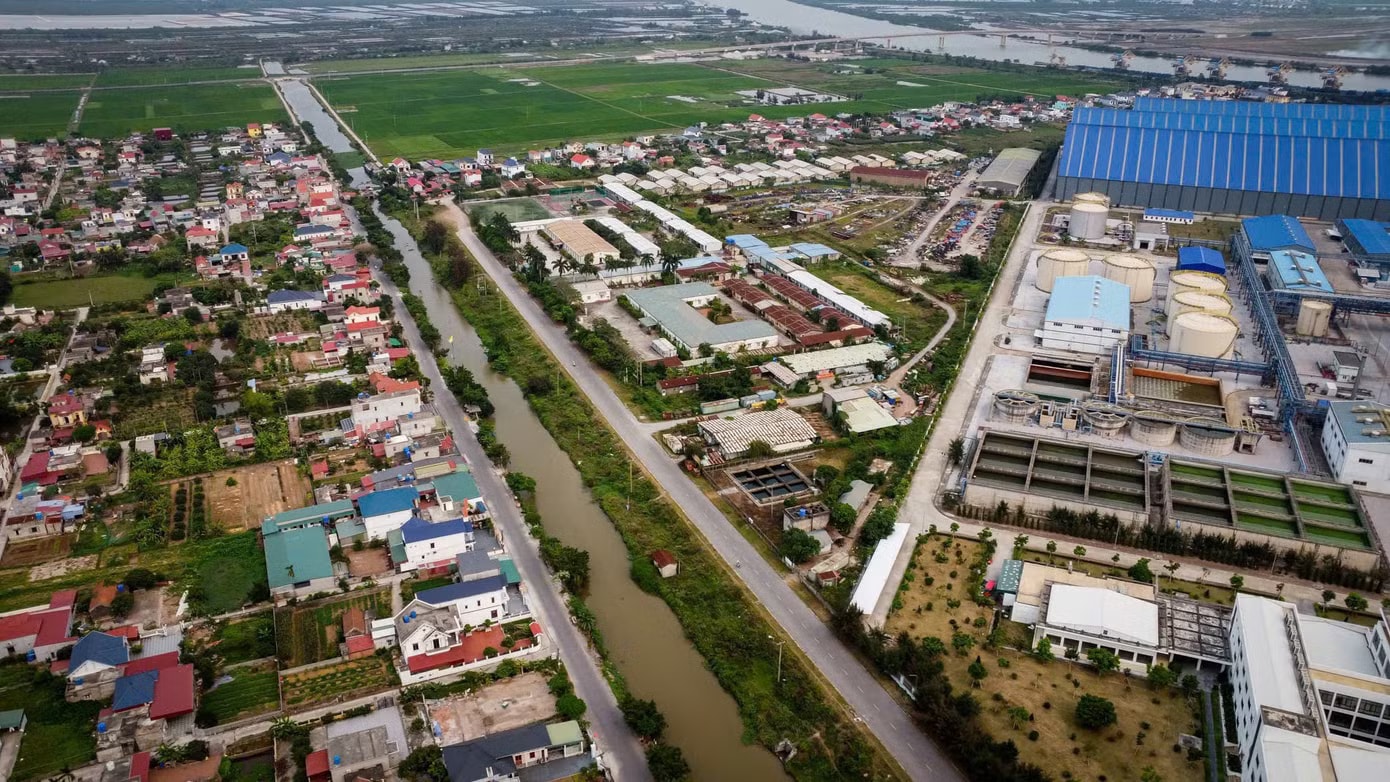 Nhìn gần nhà máy nhiệt điện Thái Bình 2 'dính' sai phạm dữ liệu quan trắc môi trường - Ảnh 5.