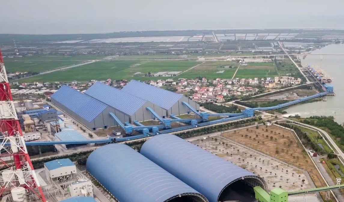 Nhìn gần nhà máy nhiệt điện Thái Bình 2 'dính' sai phạm dữ liệu quan trắc môi trường - Ảnh 3.