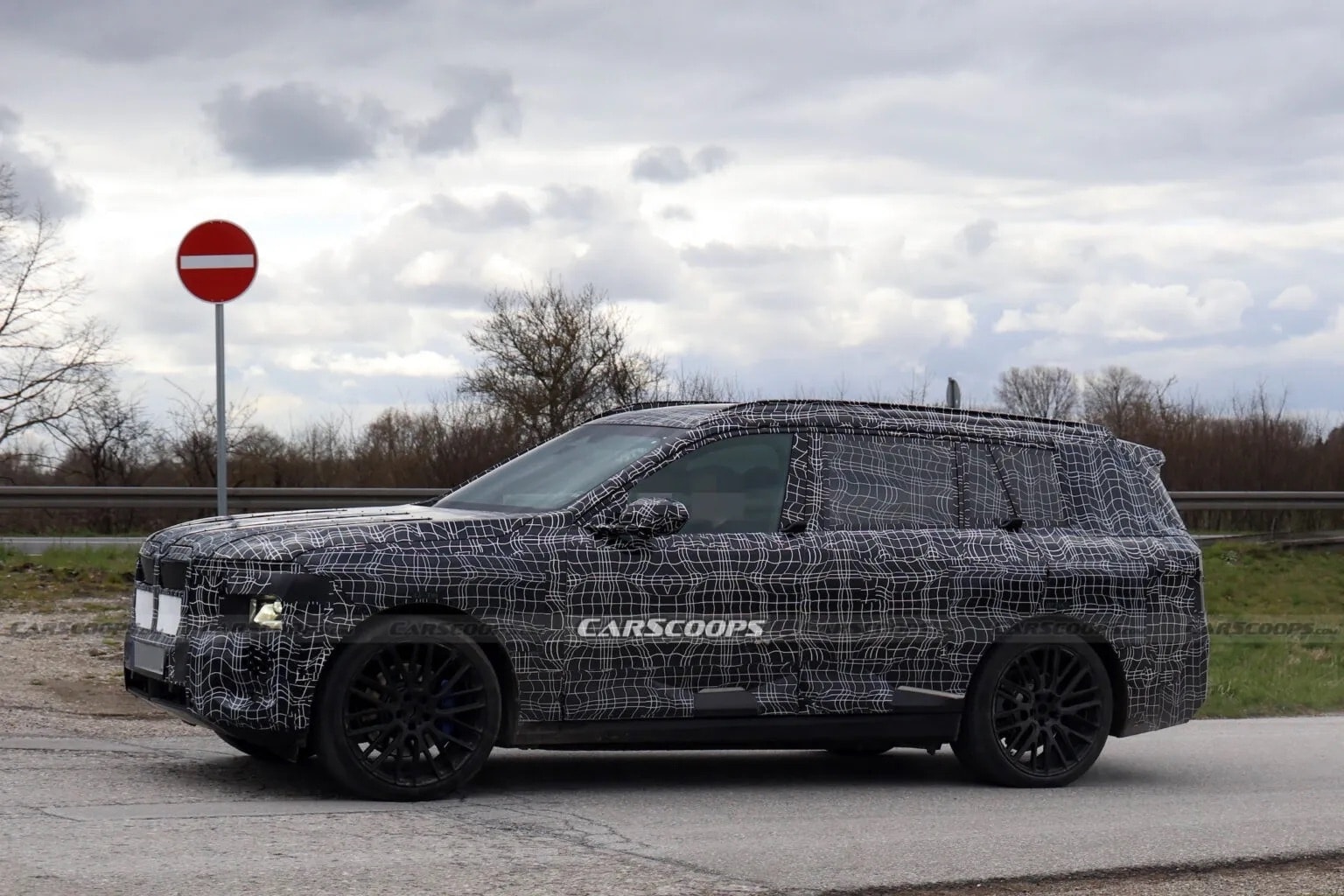 BMW X7 1