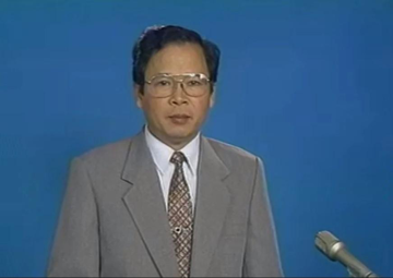 NSƯT là phát thanh viên huyền thoại của VTV: Sở hữu 'giọng đọc vàng', có vợ là đạo diễn nổi tiếng, từng gây đồn đoán khi 'biến mất' khỏi sóng giờ vàng