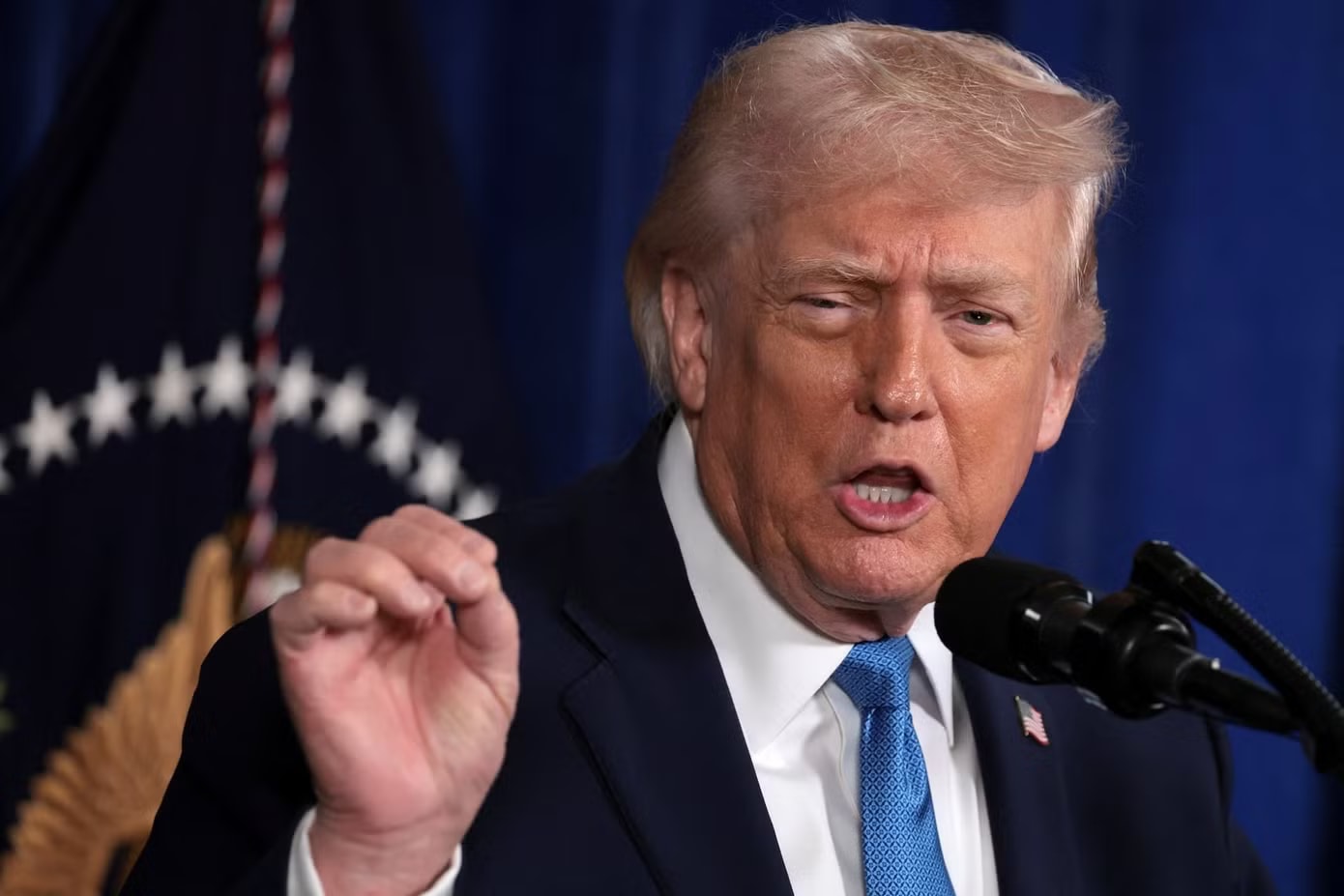 Tổng thống Mỹ Donald Trump. (Ảnh: Reuters) Tổng thống Mỹ Donald Trump nói có thể đạt được thoả thuận với Iran vào đầu tuần - Ảnh 1.
