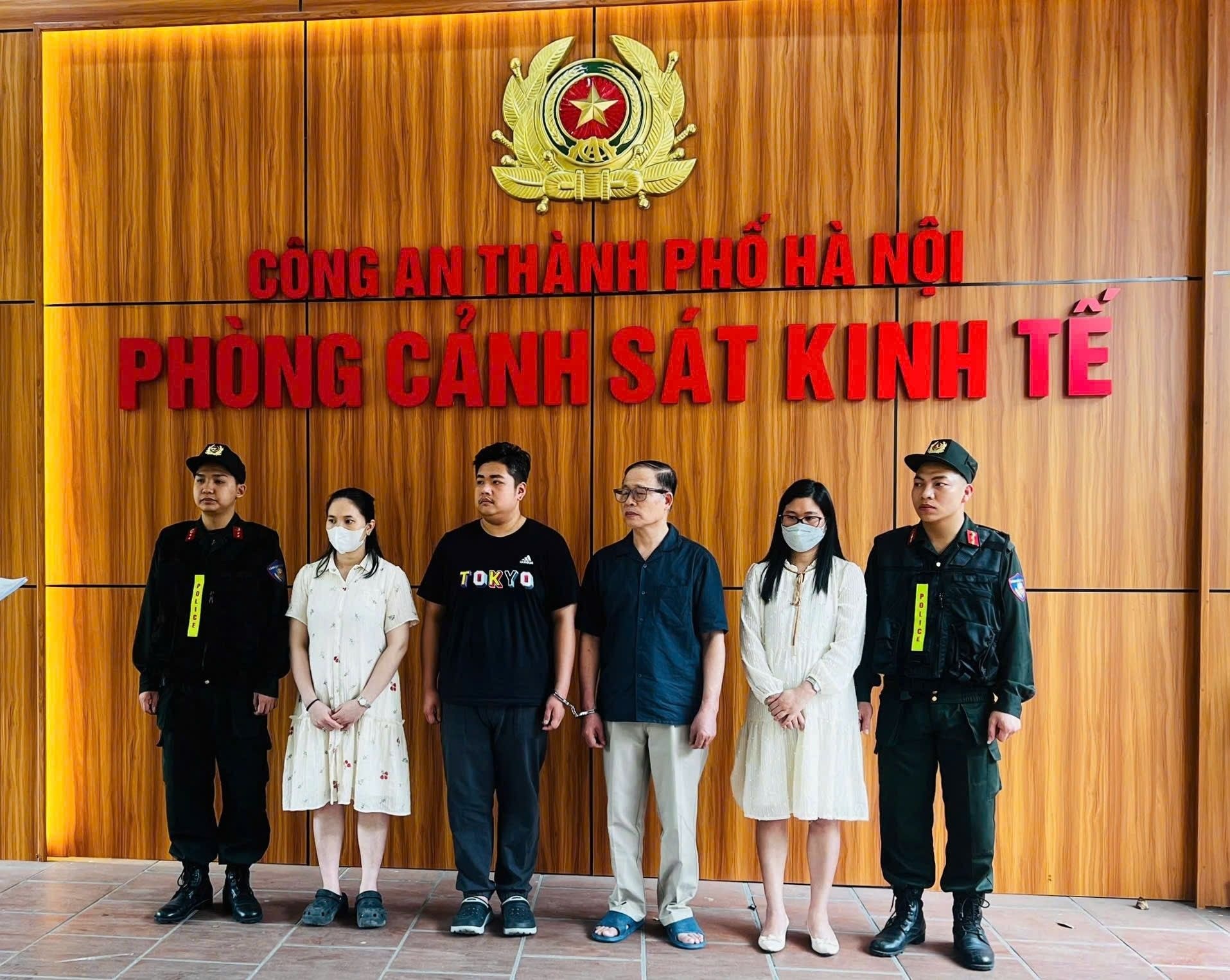 Bảo Tín Minh Châu: Công an khởi tố ông Vũ Minh Châu và con trai - Ảnh 1.
