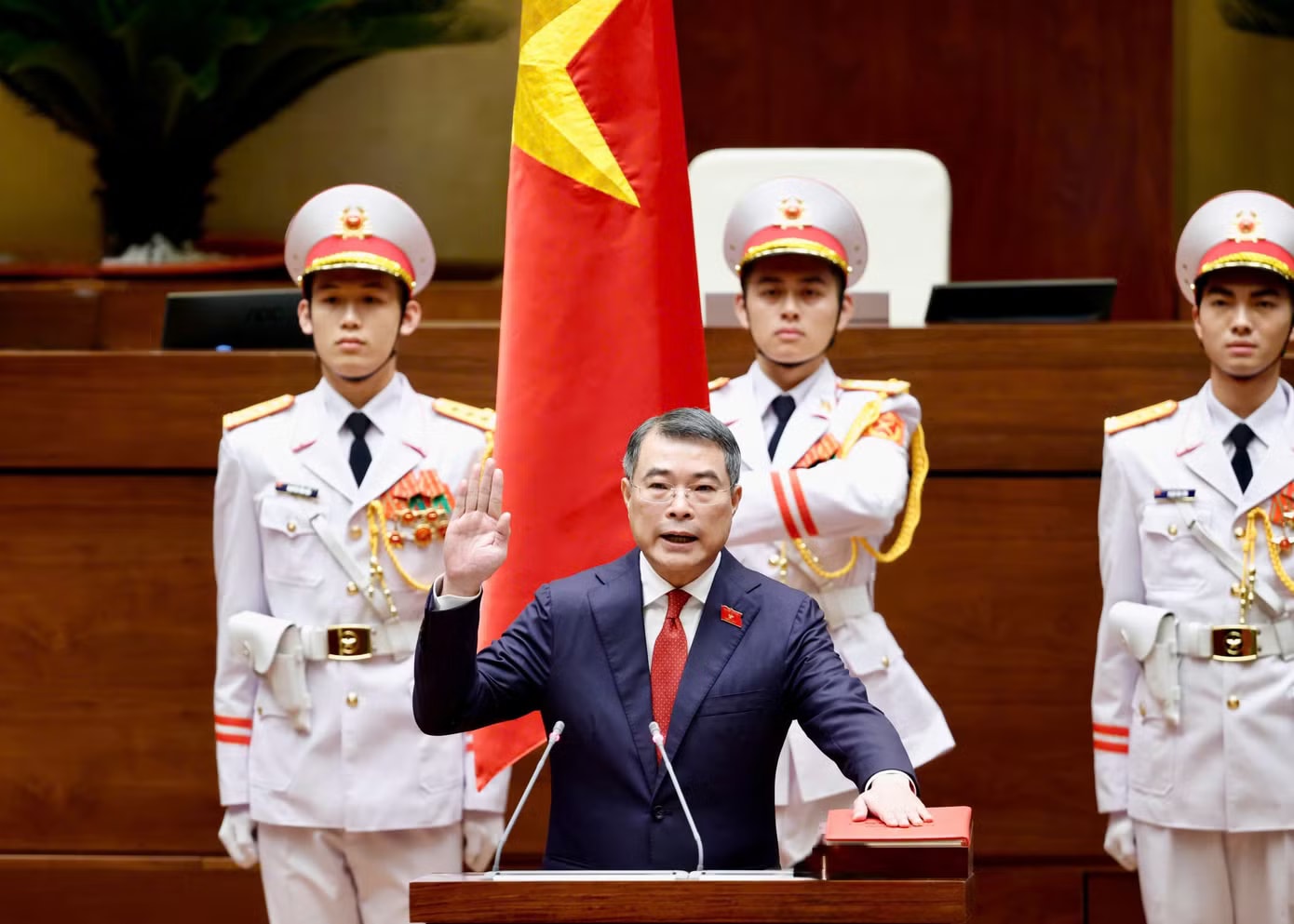 Toàn cảnh Lễ tuyên thệ và phát biểu nhậm chức của tân Thủ tướng Lê Minh Hưng - Ảnh 4.