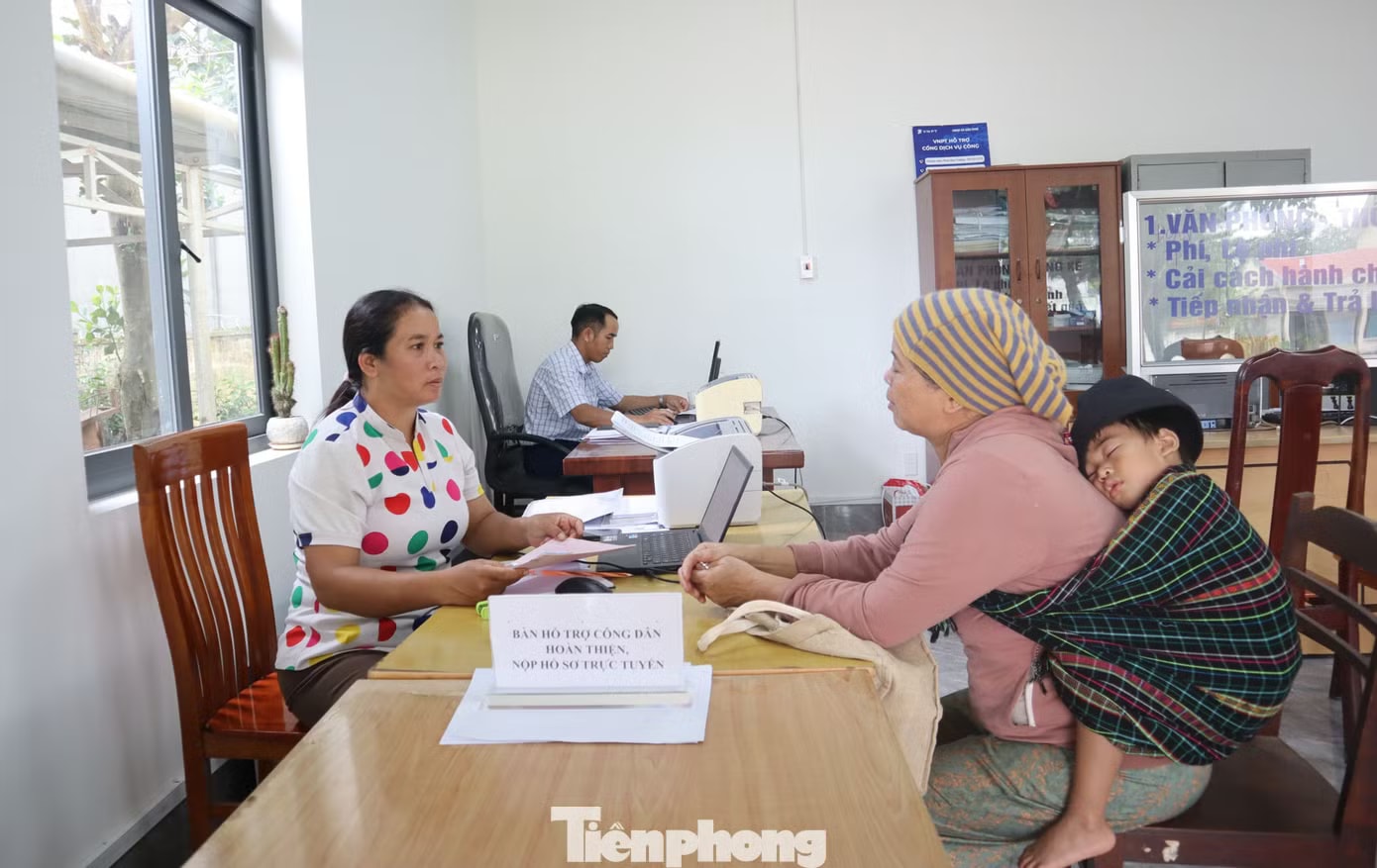 Đắk Lắk sắp sát hạch 257 người không chuyên trách vào công chức - Ảnh 1.