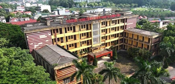 Ngôi trường từng là 'lò đào tạo' hàng nghìn học sinh nay gần như bỏ hoang, 10 năm không khai giảng, giáo viên bị nợ lương, phải đi phụ hồ mưu sinh