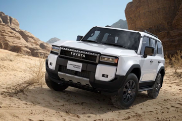 Toyota Land Cruiser Prado 2026 ra mắt: Bổ sung loạt công nghệ an toàn, tăng cường chống trộm