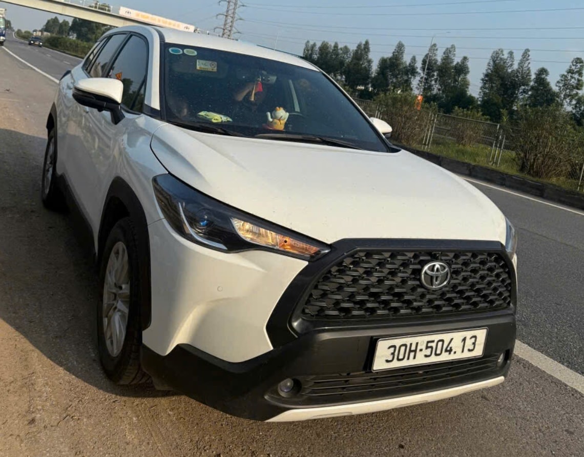xe-toyota-bung-tui-khi-3.jpg