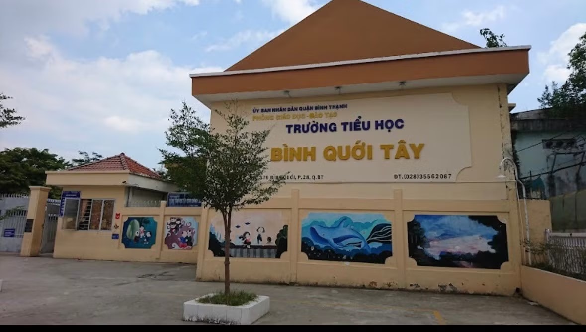 Trường tiểu học Bình Quới Tây Hơn 100 học sinh ở một trường tại TPHCM có biểu hiện sức khỏe bất thường - Ảnh 1.