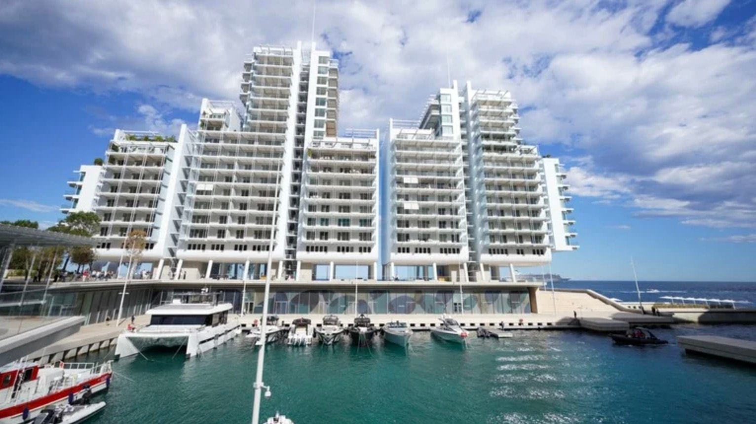 Penthouse đắt nhất thế giới vừa đổi chủ với giá hơn 13.000 tỷ- Ảnh 1. Penthouse đắt nhất thế giới vừa đổi chủ với giá hơn 13.000 tỷ- Ảnh 1.