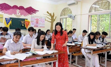 Quy định mới với giáo viên khi dạy thêm, bắt buộc phải thực hiện thủ tục quan trọng với hiệu trưởng, áp dụng từ ngày 15/5