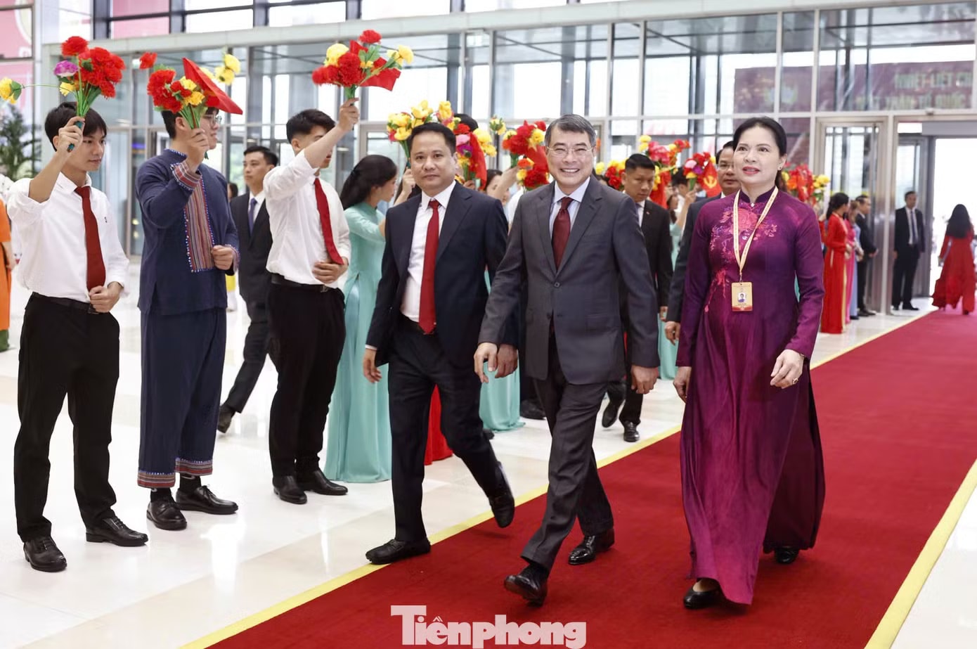 Tổng Bí thư, Chủ tịch nước Tô Lâm dự khai mạc Đại hội MTTQ Việt Nam lần thứ XI - Ảnh 6.