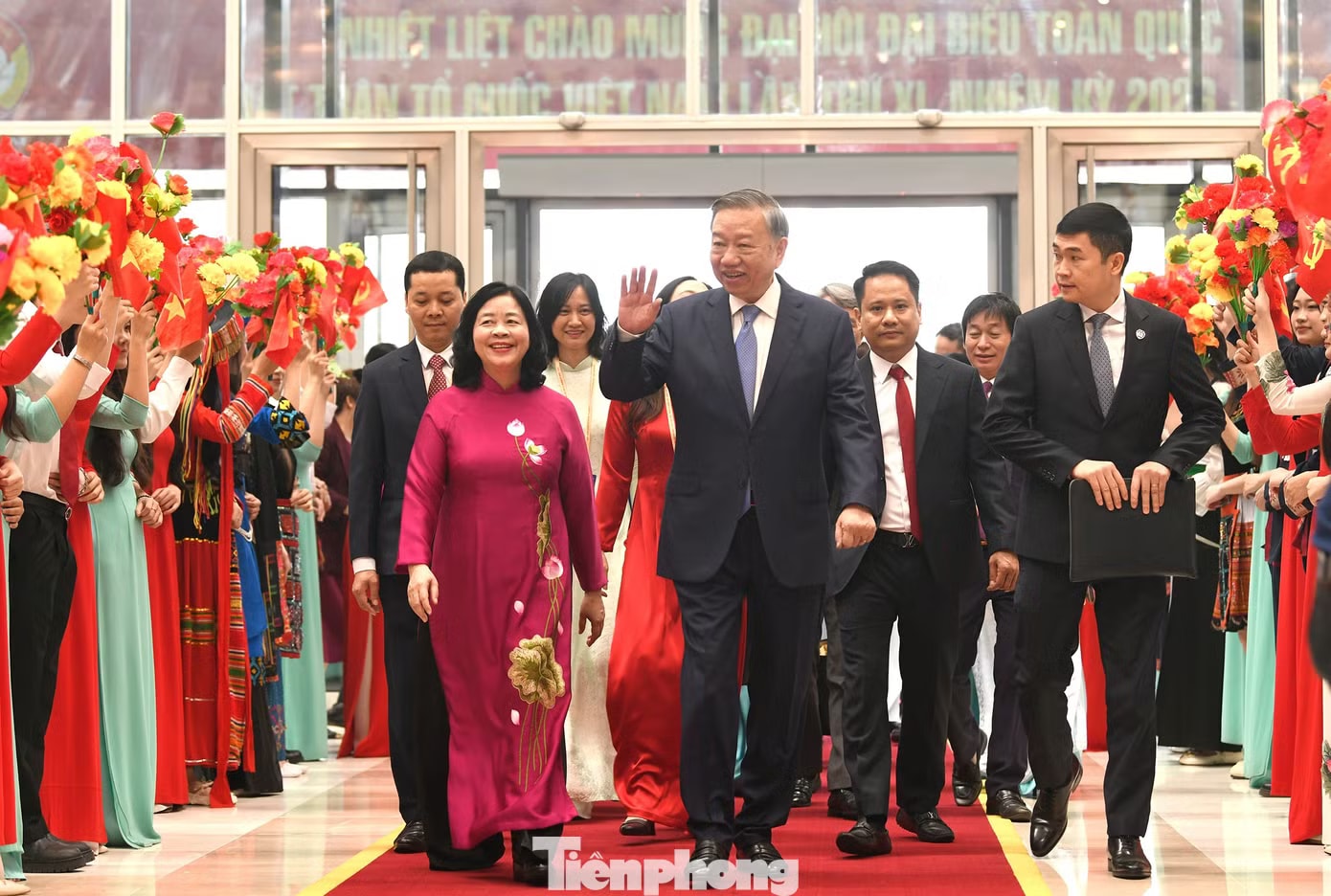 Tổng Bí thư, Chủ tịch nước Tô Lâm dự khai mạc Đại hội MTTQ Việt Nam lần thứ XI - Ảnh 1.