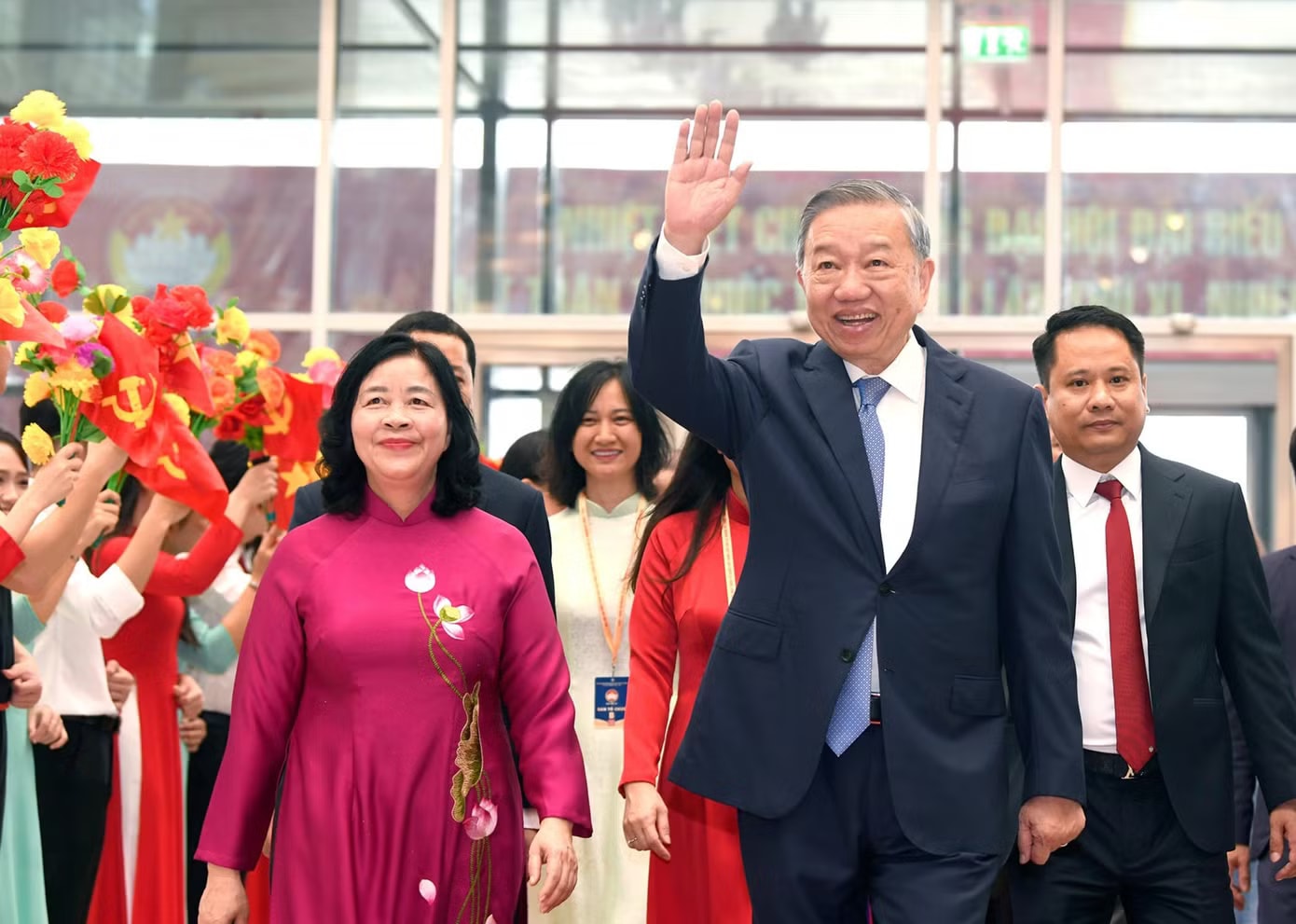 Tổng Bí thư, Chủ tịch nước Tô Lâm dự khai mạc Đại hội MTTQ Việt Nam lần thứ XI - Ảnh 2.