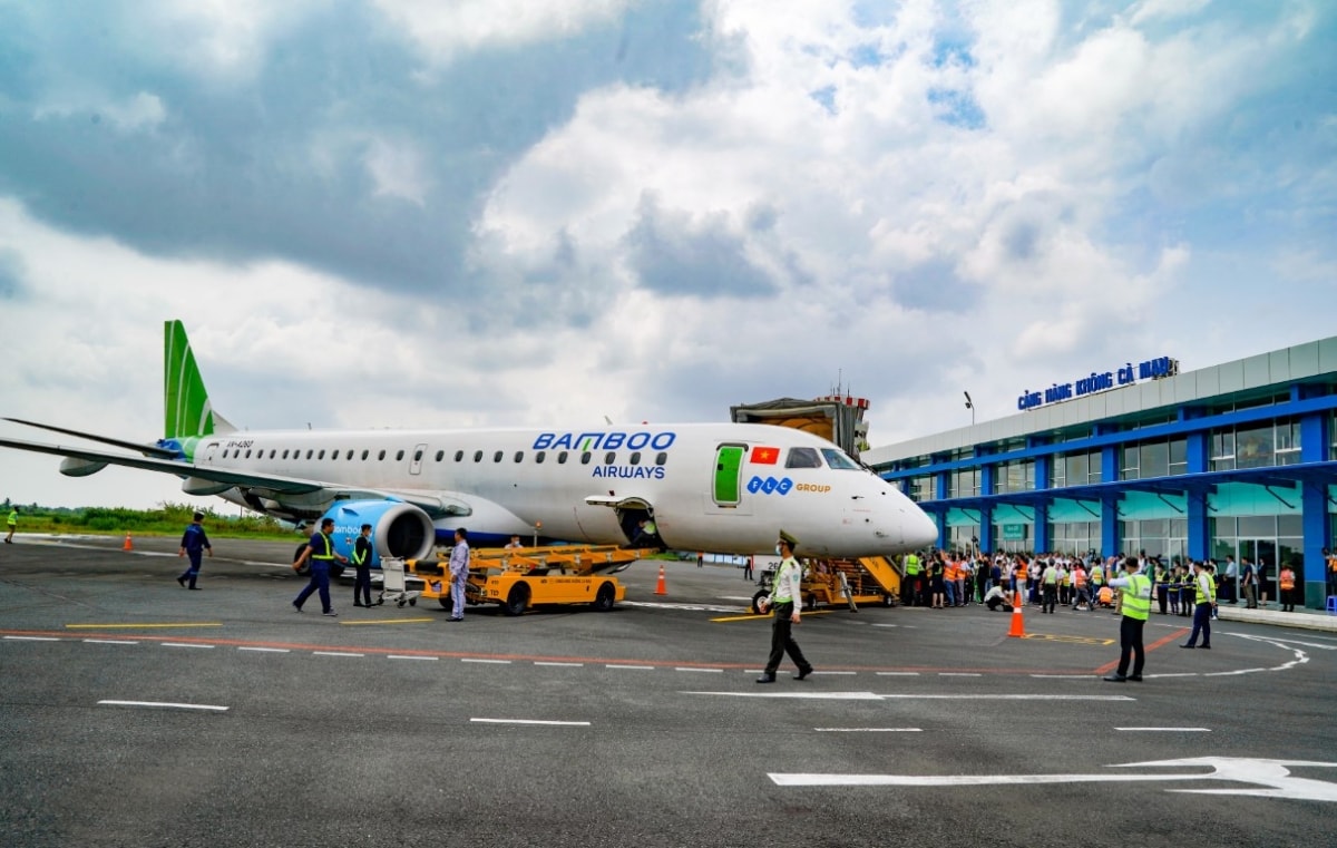 Dự án lên đời sân bay duy nhất Việt Nam chỉ khai thác 1 chặng làm cá chết hàng loạt, Cà Mau chỉ đạo 'nóng'- Ảnh 3. Dự án lên đời sân bay duy nhất Việt Nam chỉ khai thác 1 chặng làm cá chết hàng loạt, Cà Mau chỉ đạo 'nóng'- Ảnh 3.