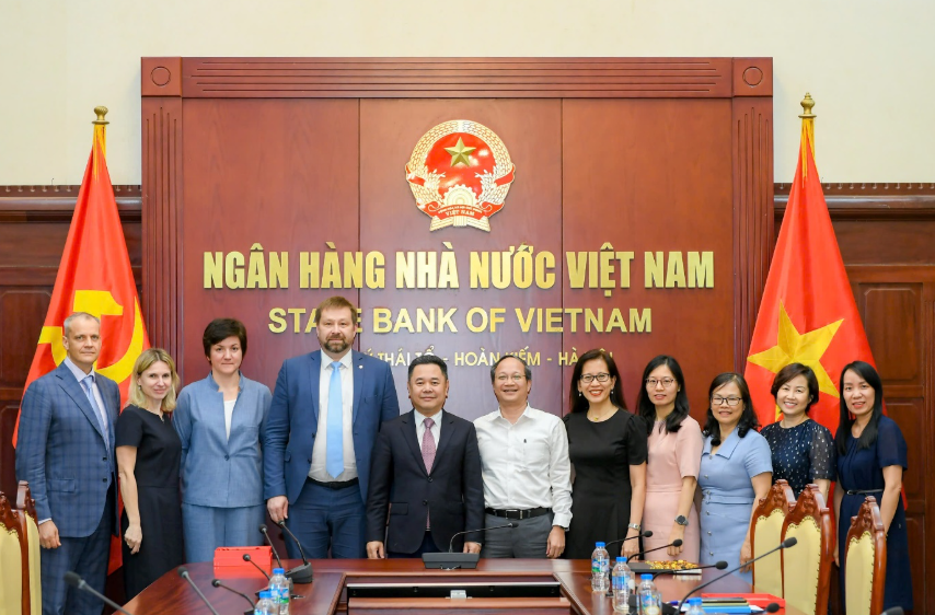 Phó Thống đốc Ngân hàng Nhà nước tiếp Phó Chủ tịch IBEC, hé lộ chiến lược mới cho ngân hàng giai đoạn 2027-2031 - Ảnh 1.