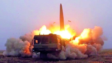 Nga phóng hơn 700 vũ khí về phía Ukraine