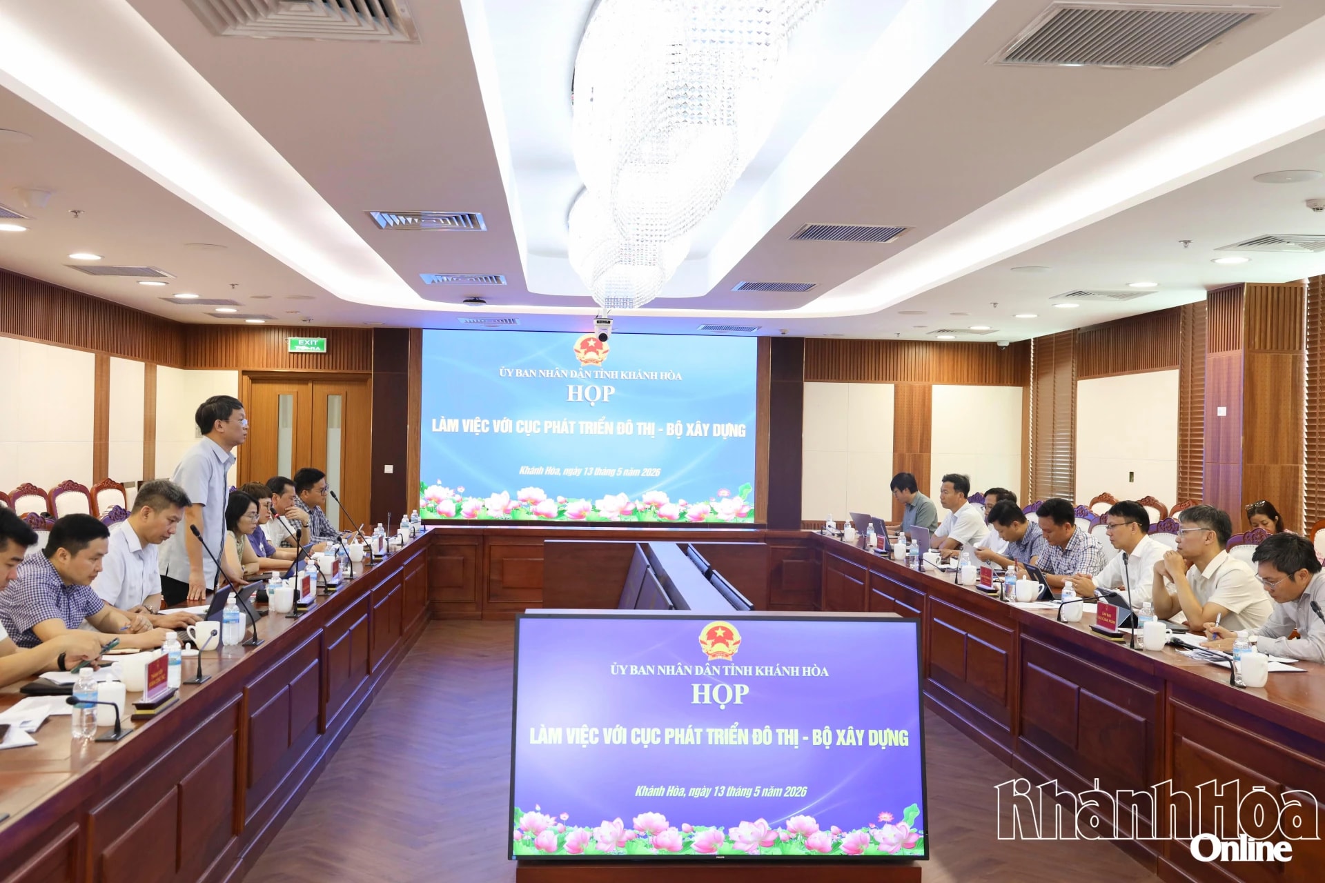 Hình ảnh tại buổi làm việc Hình ảnh tại buổi làm việc