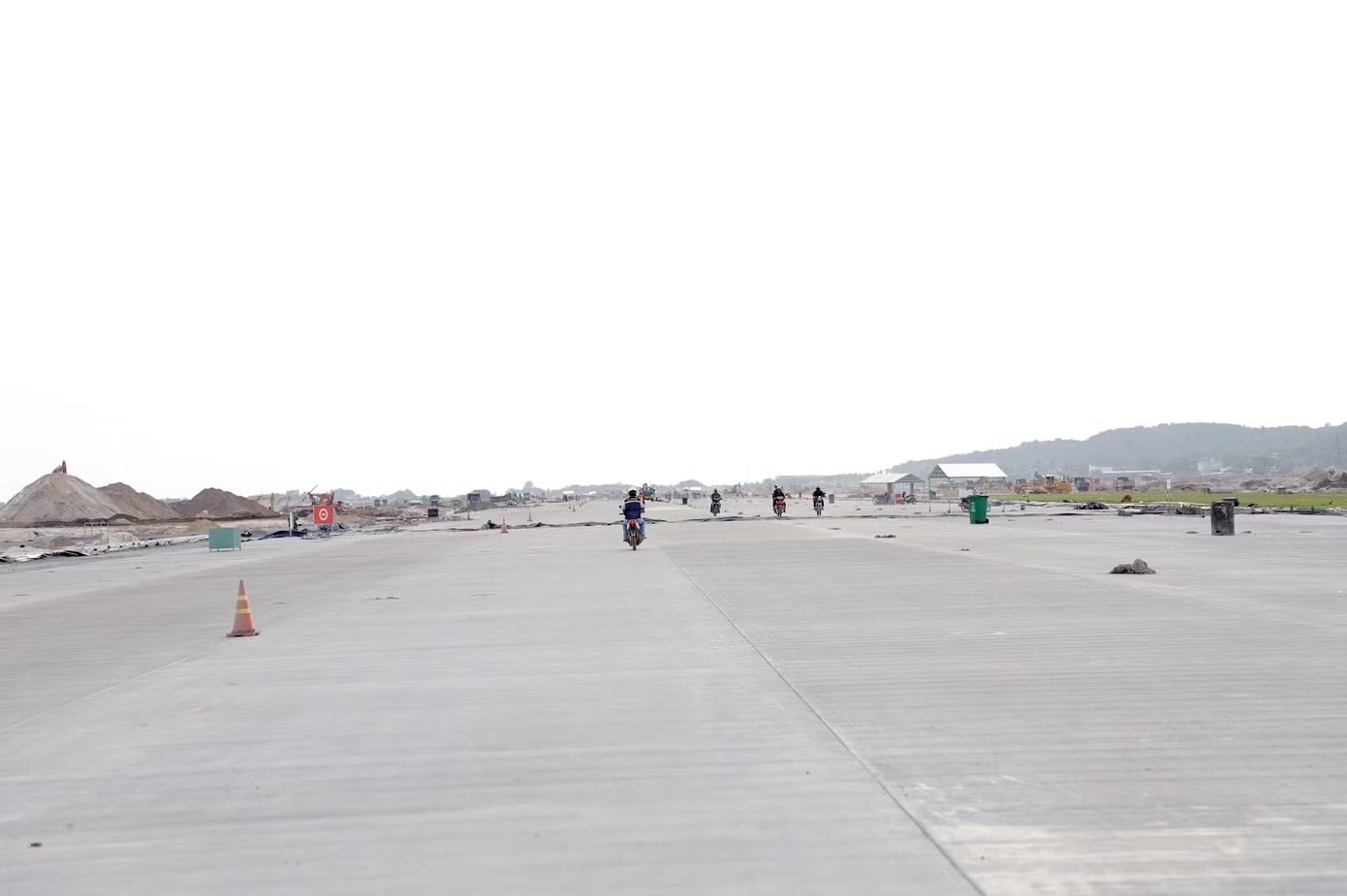 Thần tốc như Sun Group: Hạng mục trọng điểm tại sân bay 'Changi thứ 2' của Việt Nam sắp hoàn thiện- Ảnh 1. Thần tốc như Sun Group: Hạng mục trọng điểm tại sân bay 'Changi thứ 2' của Việt Nam sắp hoàn thiện- Ảnh 1.