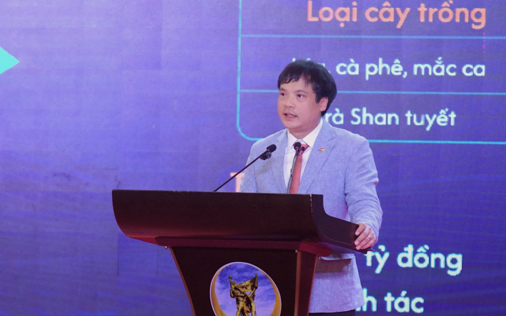 Chiến tướng <a style='text-decoration: none;' href='/FPT'>FPT</a> nói về bài toán tự chủ công nghệ UAV: 'Các anh chỉ cần làm một đoạn dây đồng thôi cũng rất quý' - Ảnh 1.