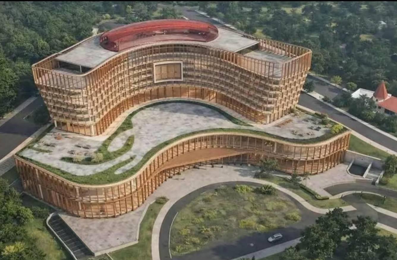 Casino đầu tiên được cấp phép hoạt động tại Việt Nam chính thức được 'hồi sinh'- Ảnh 2. Casino đầu tiên được cấp phép hoạt động tại Việt Nam chính thức được 'hồi sinh'- Ảnh 2.
