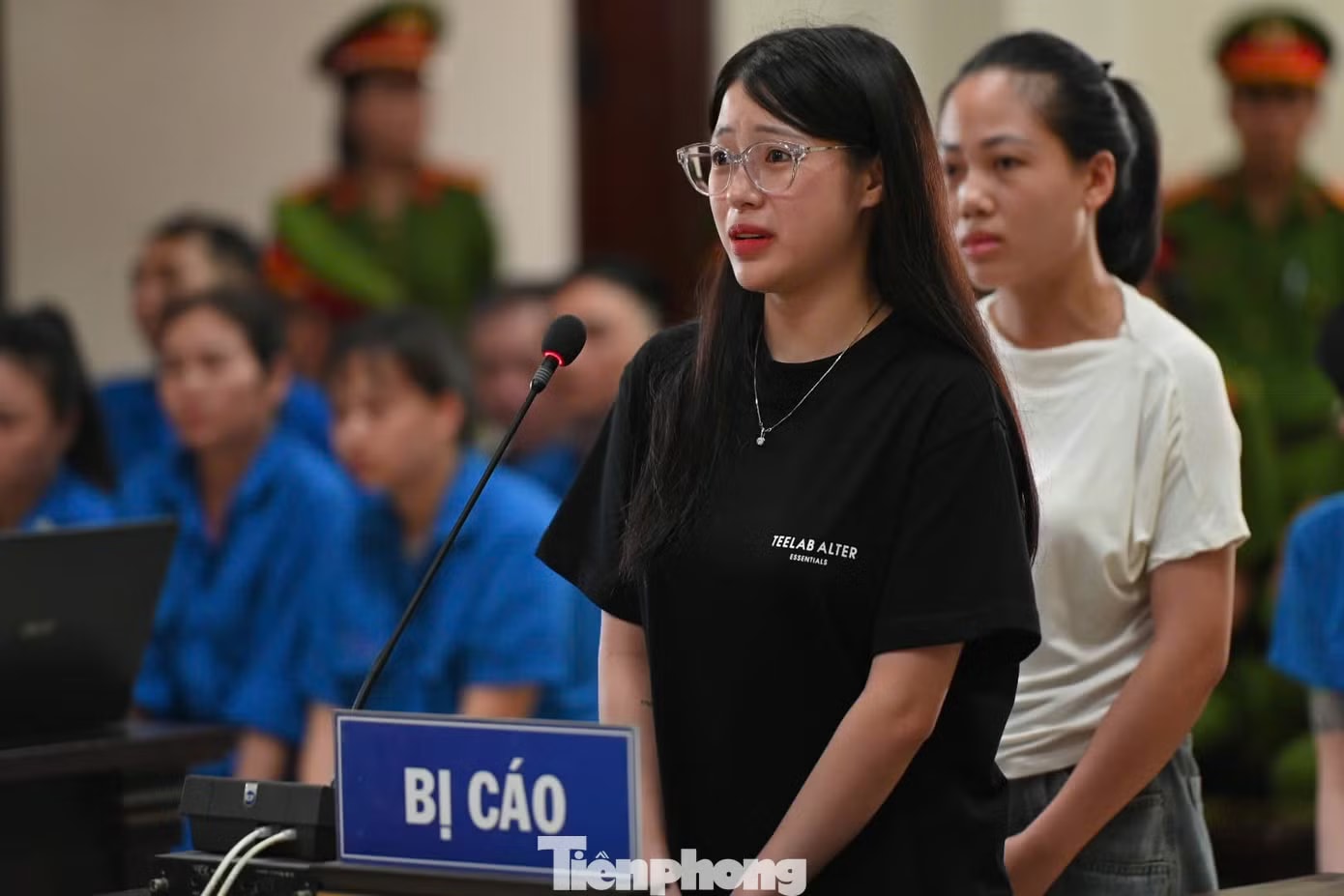 Triệu Nguyễn Hoài Thương bị truy tố về tội “Che giấu tội phạm”. Bùi Đình Khánh xin giảm nhẹ hình phạt cho bạn gái - Ảnh 2.
