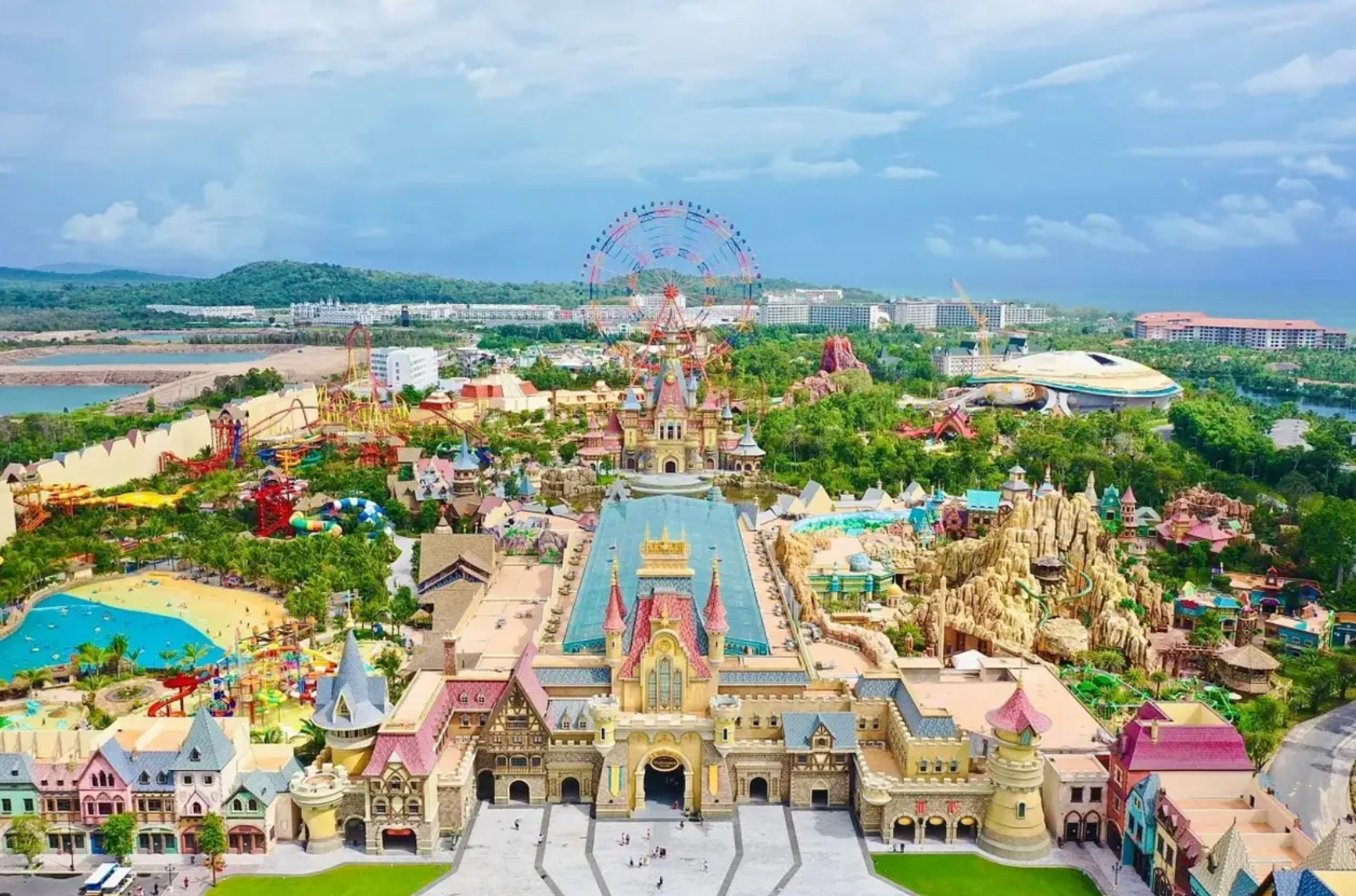 Việt Nam sắp có tổ hợp giải trí áp dụng mô hình chưa từng có trong lịch sử với thiết kế lấy cảm hứng từ Disneyland, tọa lạc tại thành phố giàu nhất cả nước- Ảnh 2. Việt Nam sắp có tổ hợp giải trí áp dụng mô hình chưa từng có trong lịch sử với thiết kế lấy cảm hứng từ Disneyland, tọa lạc tại thành phố giàu nhất cả nước- Ảnh 2.
